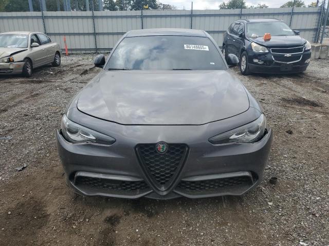 ALFA ROMEO GIULIA TI Q4 2017