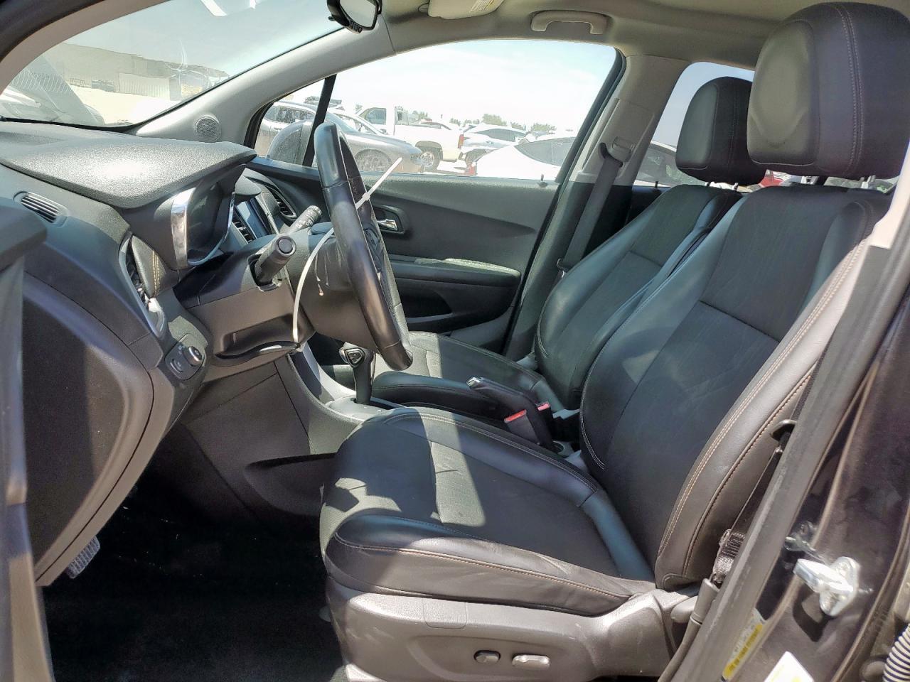 CHEVROLET TRAX 1LT 2022