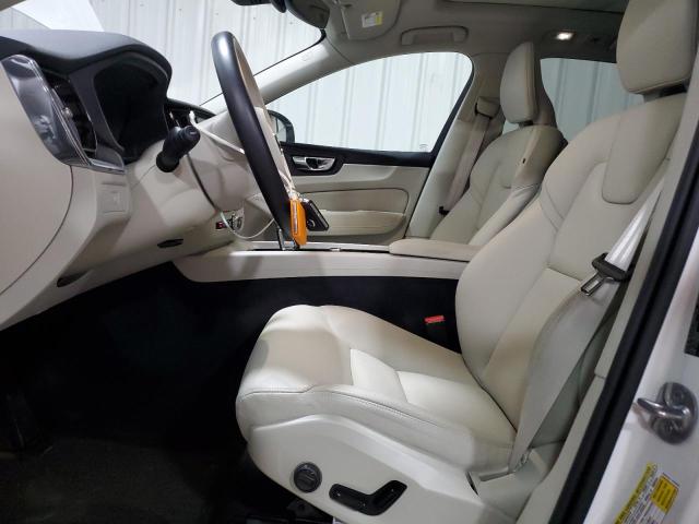 VOLVO XC60 CORE 2024