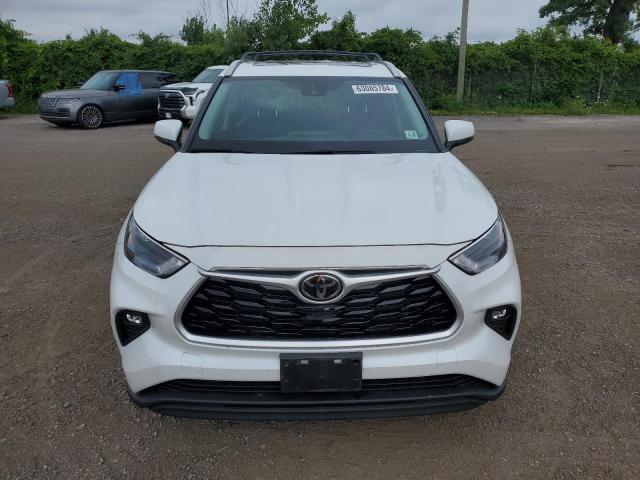 TOYOTA HIGHLANDER XLE 2022