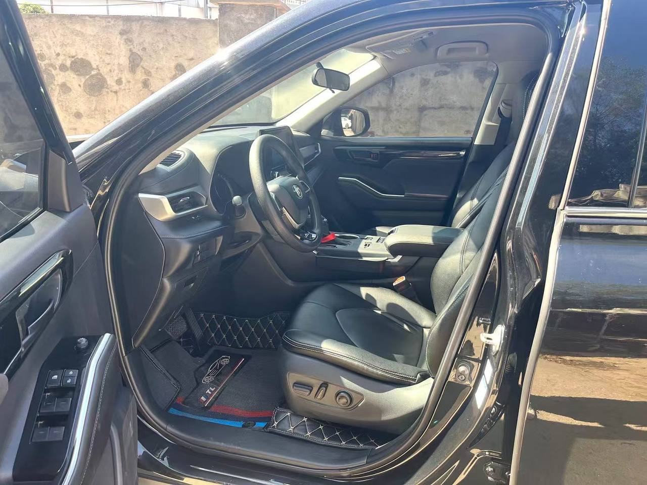 TOYOTA HIGHLANDER HYBRID 2022