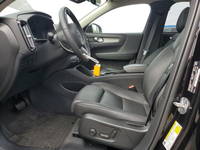 VOLVO XC40 PLUS 2023