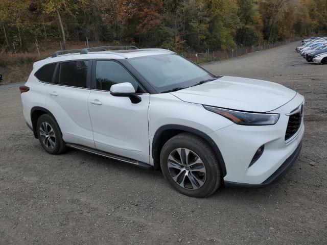 TOYOTA HIGHLANDER L 2023