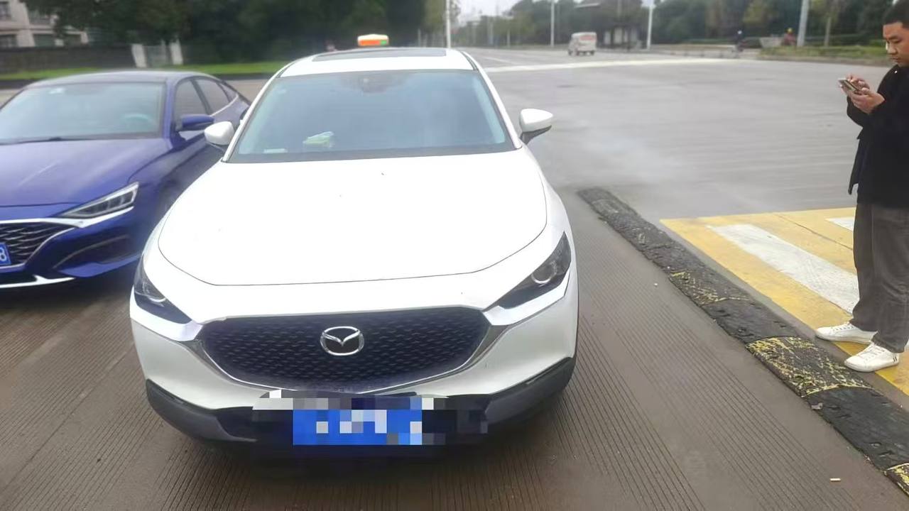 MAZDA CX-30 2021