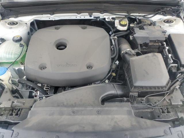 VOLVO XC40 T4 R-DESIGN 2021