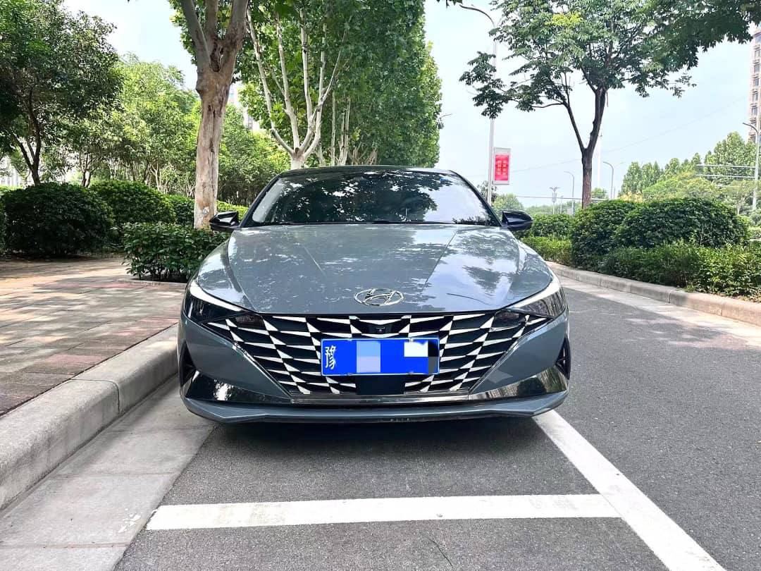 Hyundai Elantra 2021