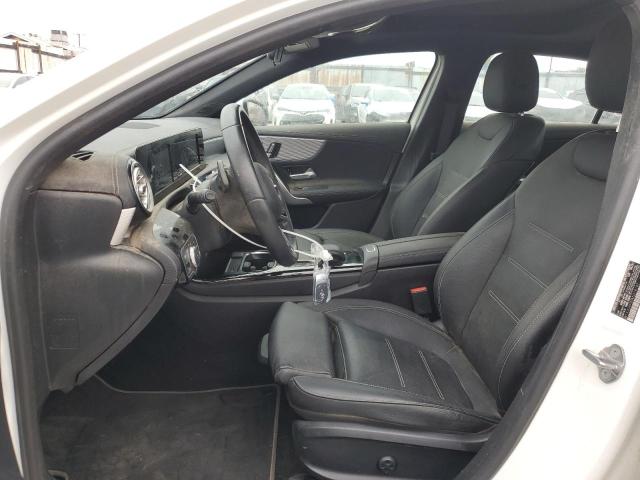 MERCEDES-BENZ A 220 4MATIC 2021