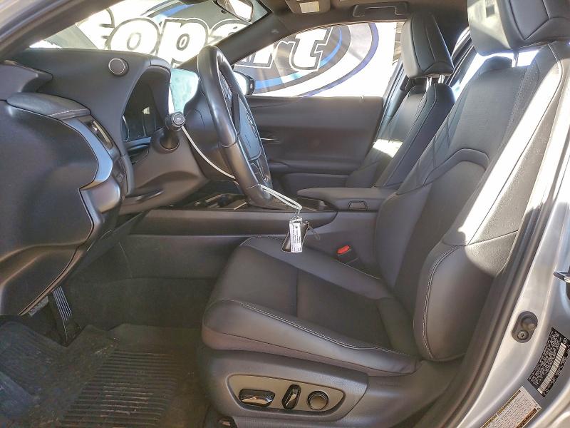 LEXUS UX 250H BASE 2022