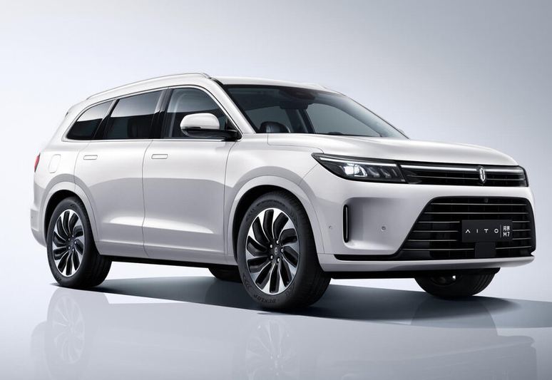 Гибрид из Китая в Беларусь в 2026: HEV, PHEV и проверка батареи